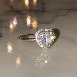 Pandora ring